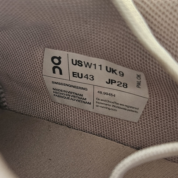 On Cloud The Roger Advantage Sneaker - Picture 7 of 8